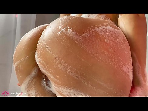 ❤️ Brunette වයිබ්රේටරය සමඟින් පුසි ස්වයං වින්දනයේ යෙදී ස්නානය කිරීමේදී දැඩි ලෙස සුරාන්තයට පත් කරයි ❤ si.dewporn.ru ❌